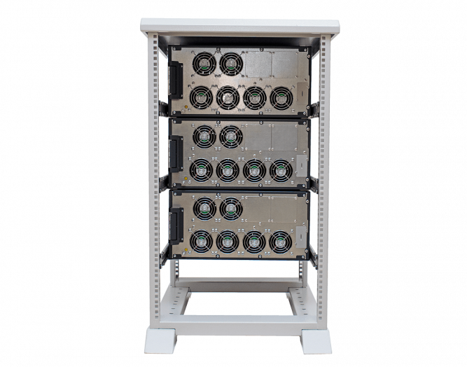 ИнСтаб IS12000RT в стойке (3x12 кВА)